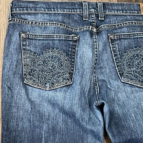 Lucky Brand Dungarees Jeans Bootcut Embroidered Denim Women's Size 14/32 - Picture 10 of 11
